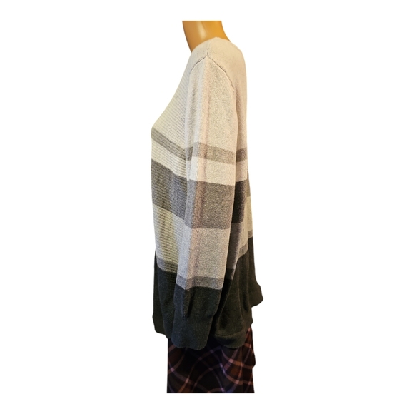 Source Unknown Striped Knit Sweater - Picture 2 of 6